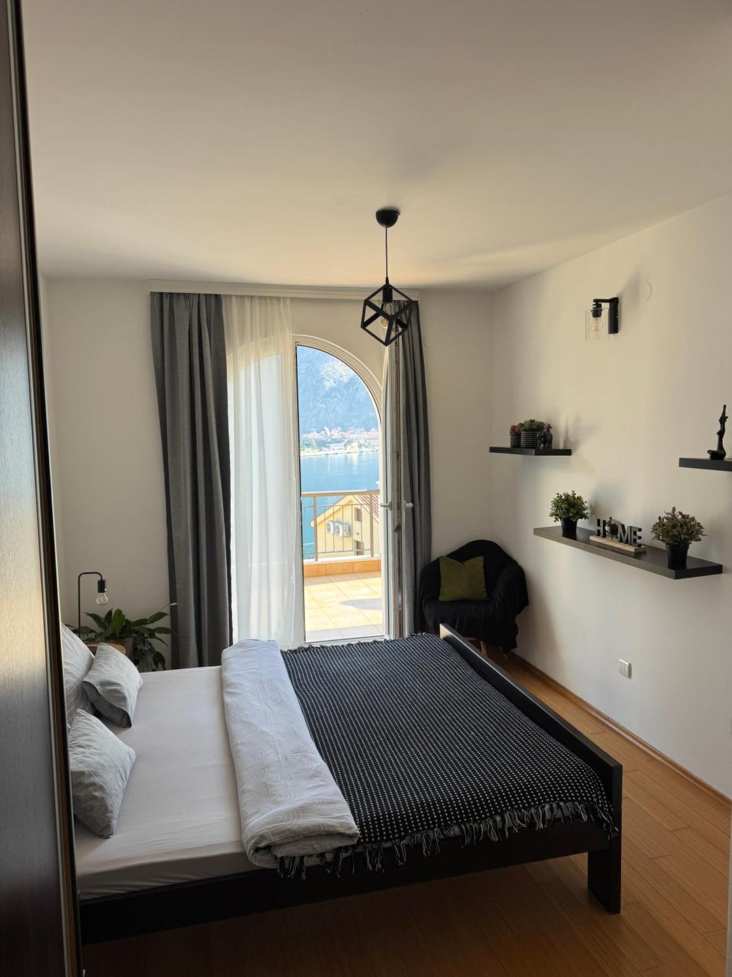 J&M Apartment Котор Экстерьер фото
